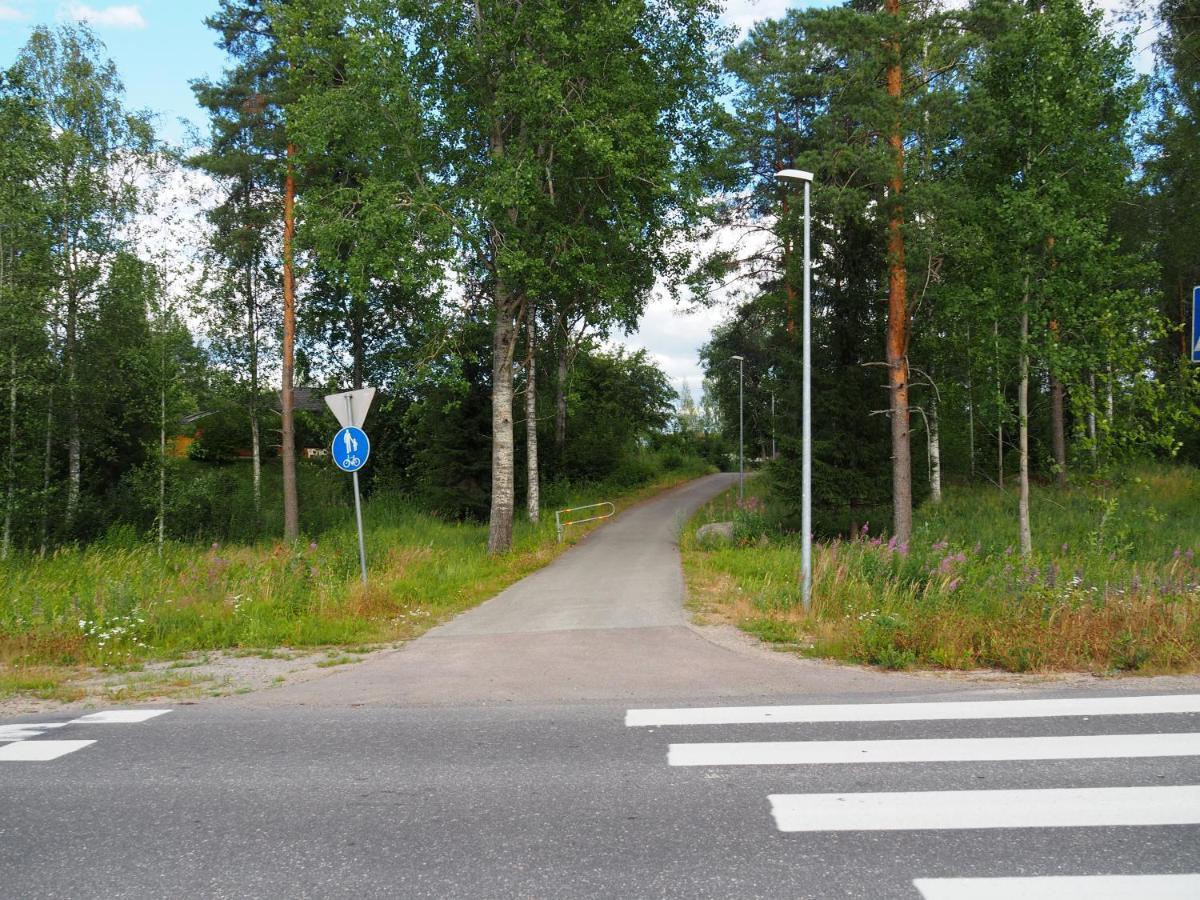 Vanha Koulu Suolahti Luaran gambar